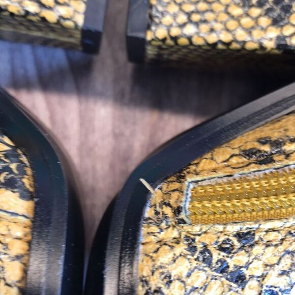 STEVE MADDEN Rarely Yellow Leather Snakeskin Western Booties 7M - Picture 9 of 11